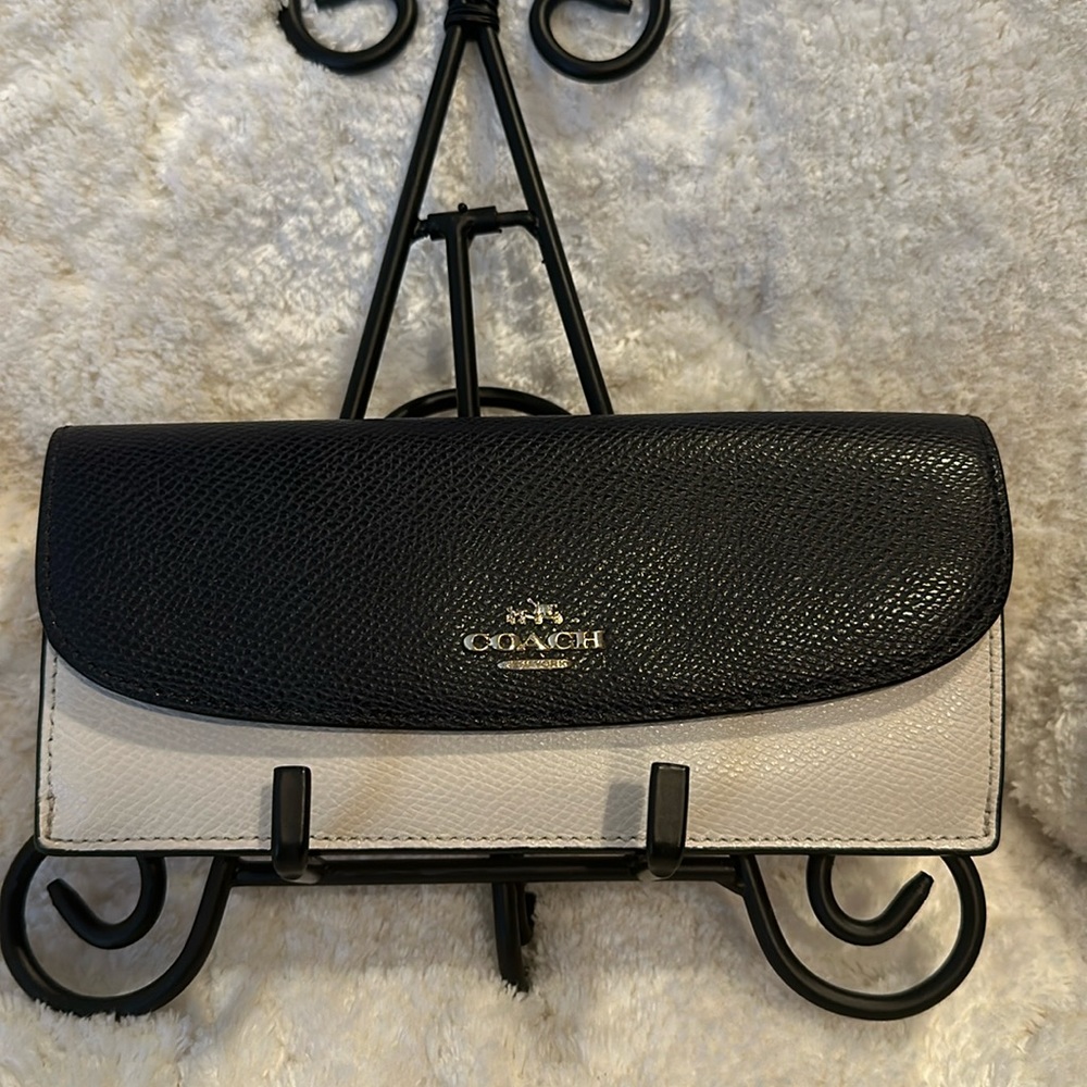 Coach Navy & Cream Slim Wallet